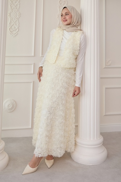 InStyle Двоспальний комплект екрю з жилетом з тисненням у вигляді троянди