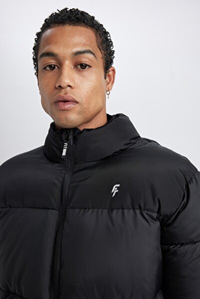 DeFacto Větruodolná oversize péřová bunda – kapsa na zip, Wide Fit Y7376Az24Sp