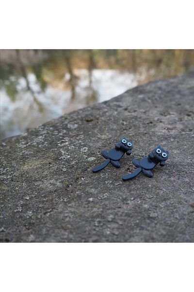 MAHLA Cat Earrings