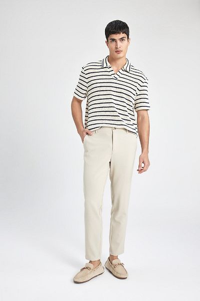 DeFacto Gestreiftes Polo-T-Shirt mit kurzen Ärmeln und normaler Passform B6532AX24SP