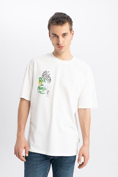 DeFacto Rick And Morty Comfort Fit Crew Neck Back Printed Short Sleeve T-Shirt B5369ax24sp
