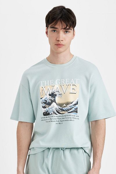 DeFacto Art Hokusai Comfort - Tricou cu mânecă scurtă din țesătură grea, cu o formă relaxată, cu decolteu triplu A8916ax24sp