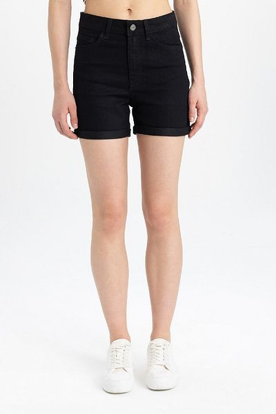 DeFacto Normal Waist Folded Leg Basic Straight Jean Shorts A1959Ax24Sm