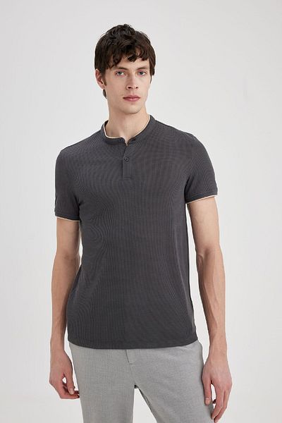 DeFacto Slim Fit Slim Fit Stand γιακάς με κοντό μανίκι βάφλα πόλο μπλουζάκι Z4262az24sm