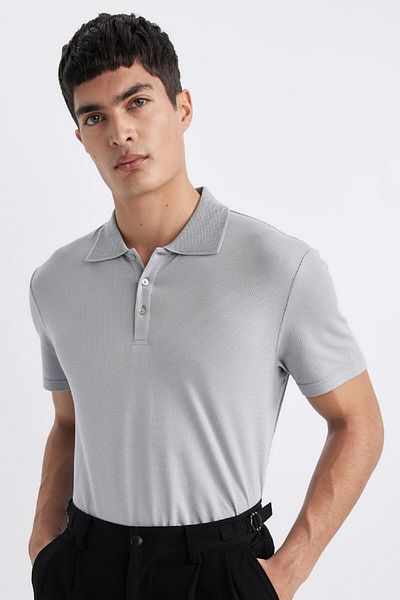 DeFacto Slim Fit Texture Extract Ημιστοιβαγμένο T-shirt M6609az24sp