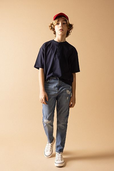 DeFacto Boy's Oversize Fit Judge Collar Short Sleeve T-Shirt B8895A824SM