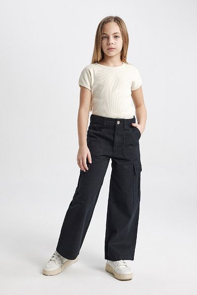 DeFacto Girls' Crew Neck Slim Fit T-Shirt - Short Sleeve, Ribbed Camisole B3053A824Sm