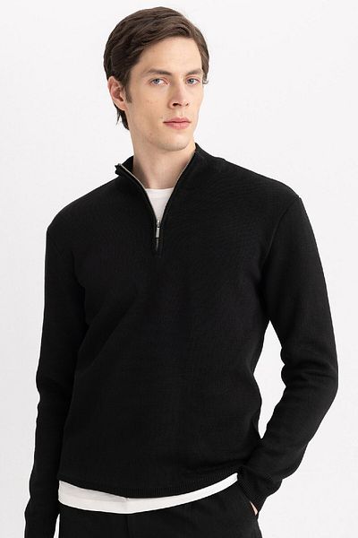 DeFacto Schwarzer Standard-Passform-Pullover mit normaler Passform, Stehkragen und Reißverschluss. Basic Solid Knitwear Pullover A5184ax24au