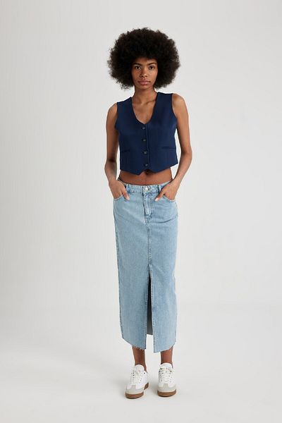 DeFacto Maxi-Jeansrock – lange Passform und Schlitz B8295ax24sp