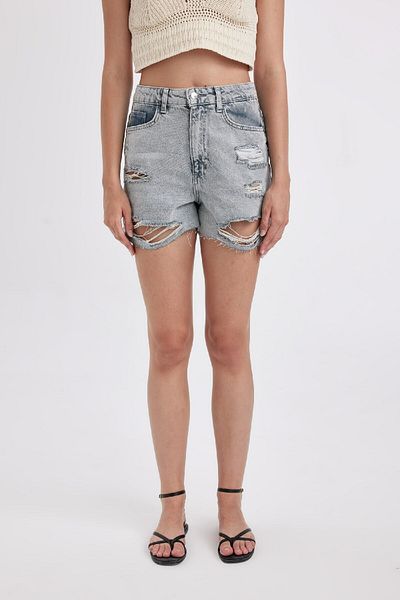 DeFacto Cut-Cut-Jeansshorts mit hoher Taille im Mom-Fit - B7684AX24HS