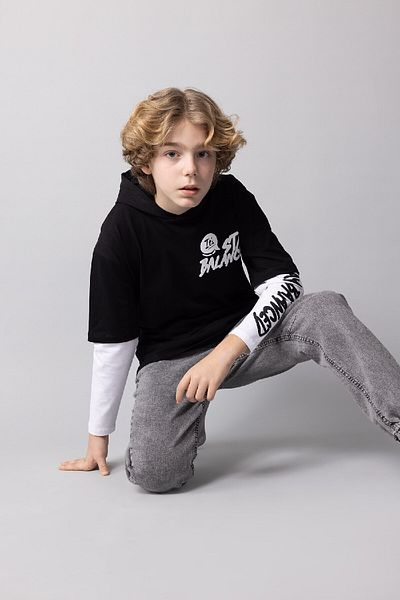 DeFacto Boys' Oversize Fit Hooded Printed Long Sleeve T-Shirt B6478a824sp
