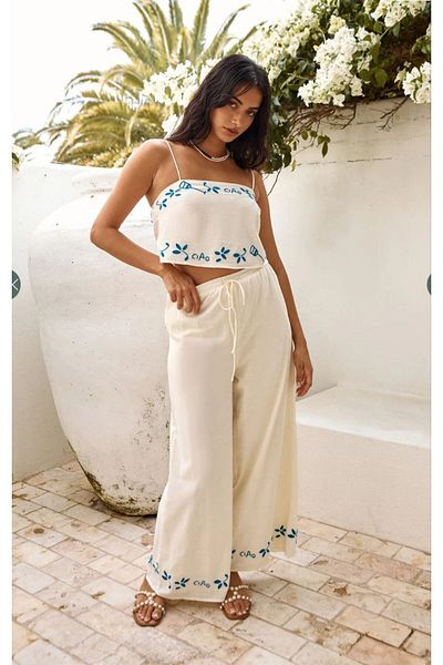 FASHION COCKTAIL Summer Patterns Thin Strap Blouse Pants 2 Piece Bohemian Set