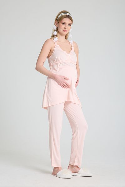 Effortt Maternity Pregnant 2-Piece Pajama Set with Breastfeeding Feature – Stylish and Comfortable