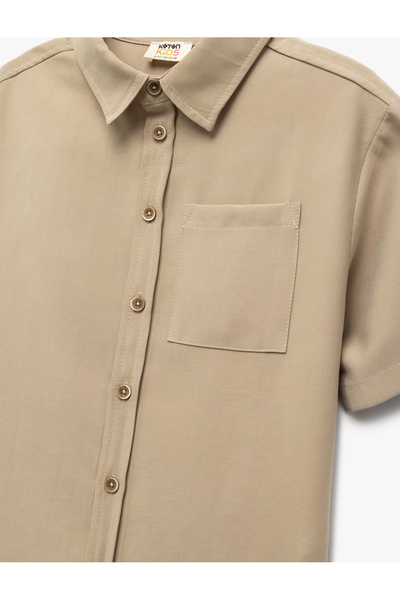 Koton Základní viskózová košile s krátkým rukávem a jednou kapsou