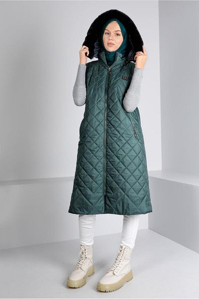 Alvina 90335 Model Quilted Zippered Vest