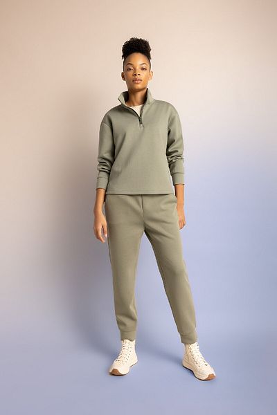 DeFacto Φούτερ Jogger Standard Fit - Ελαστική μέση, Basic Straight με τσέπες B6358ax23wn