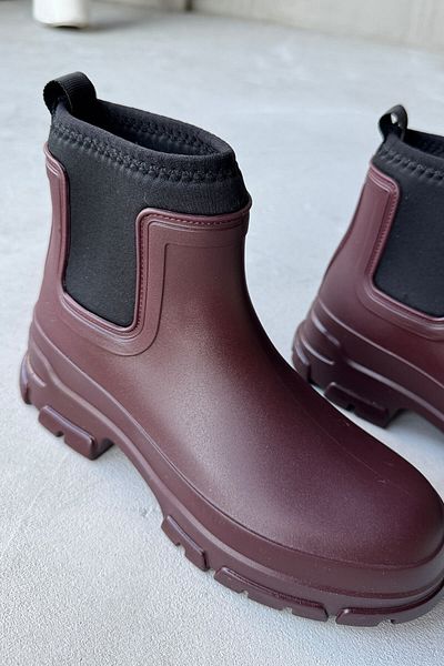 Cappmoda AYK-1012 Claret Red Scuba Fabric Rubber Λεπτομερείς αδιάβροχες μπότες βροχής με ψηλή σόλα