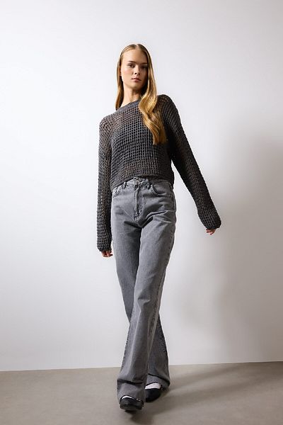DeFacto Häkel-Strickpullover mit normaler Passform und Rundhalsausschnitt T4513az24sp