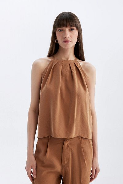 DeFacto Ärmellose Bluse mit Rundhalsausschnitt und normaler Passform - B8698AX24SM