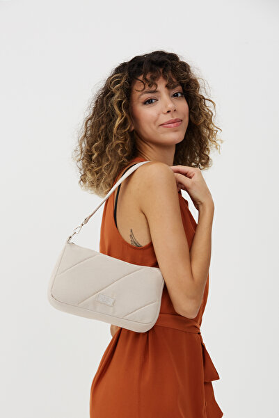 SHAKA Cream U29 Quilted Daily Sports Canvas Fabric Baguette Women's Hand and ...
