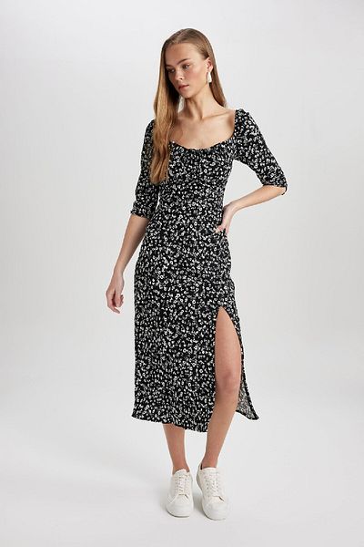 DeFacto Μίντι φόρεμα Bodycon με τετράγωνο λαιμό λουλουδάτο με μισό μανίκι Z5262az24sp