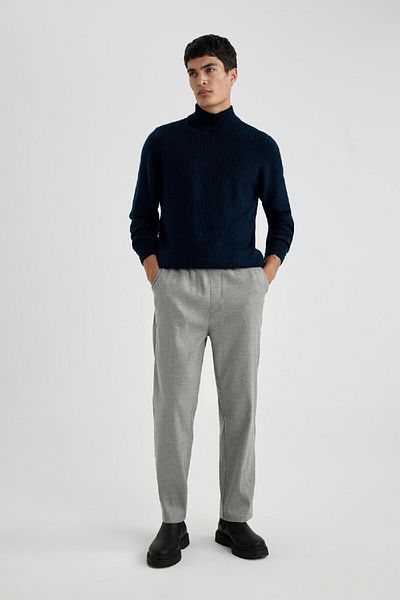 DeFacto Standard Fit Normal Cut Rollkragenpullover Basic Plain Knitwear Pullover B9708ax24sp
