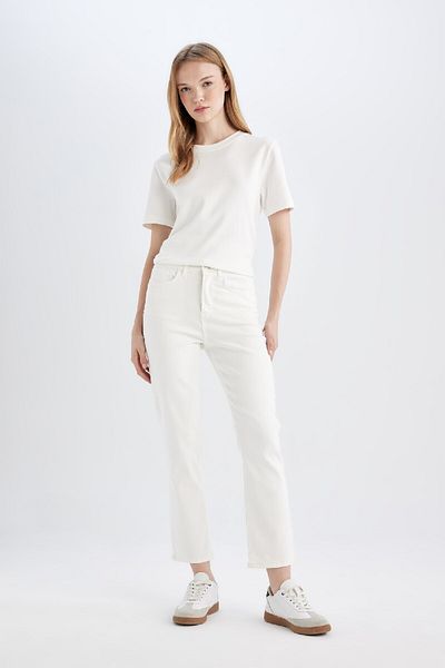 DeFacto Mary Vintage Straight Fit, hohe Taille, knöchellang, weiße Jeanshose C1318ax24sm