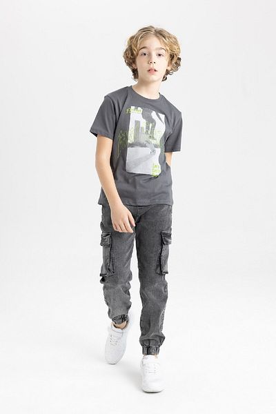 DeFacto Boy's Crew Neck Printed Short Sleeve T-Shirt B9470a824sm