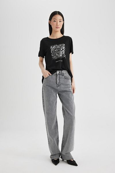 DeFacto Tričko s krátkým rukávem s potiskem Crew Neck Foil C2124AX24SP