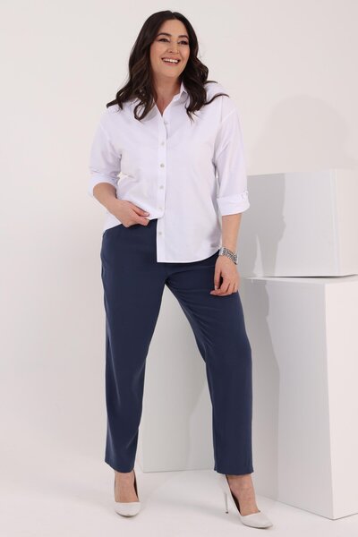 Metpoint Λευκό πουκάμισο Trend42plus Plus Size Oversize με λεπτομέρεια κεντήματος πίσω αλόγου