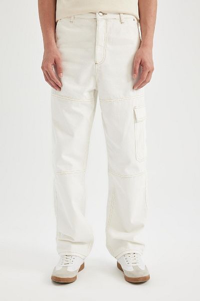 DeFacto Baggy Wide Fit Jeanshose mit normaler Taille und weitem Bein C1511AX24SM
