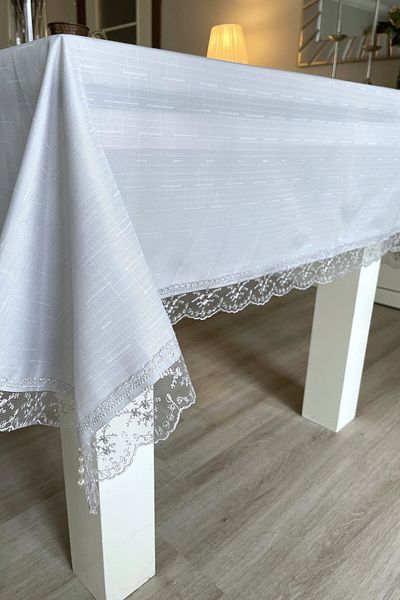 Zeria Home Corner Pearl Detail Lace Table Cover