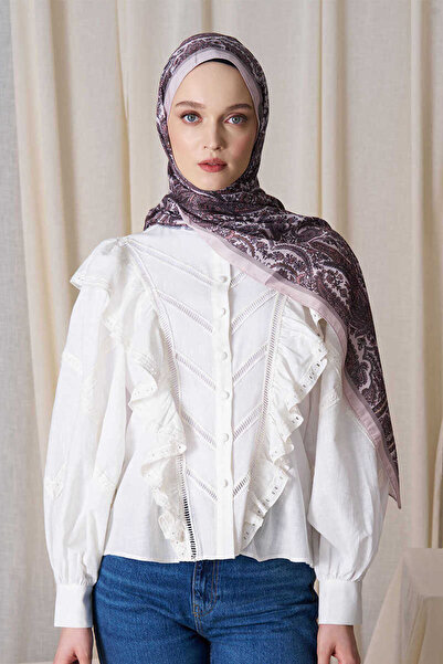 Madame Polo Historical Veloria Pattern Shawl - Beige