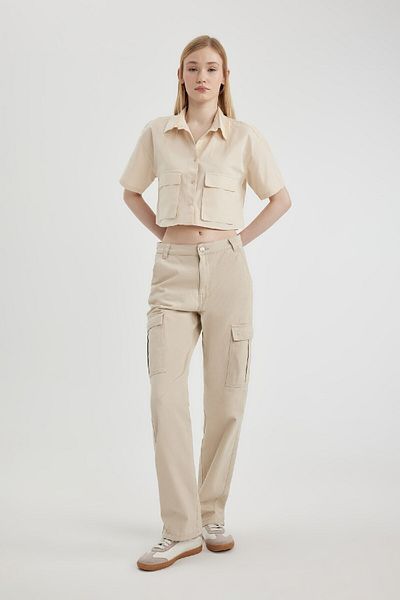 DeFacto Coool Oversize Wide Fit Popeline Kurzarm-Crop-Shirt C0739ax24sp