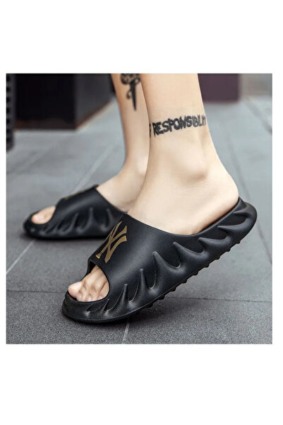 SOFT Yeni Moda Kalınlaşmış Yumuşak Taban Açık Hava Spor Plaj Ev Sokak Trend Terlik