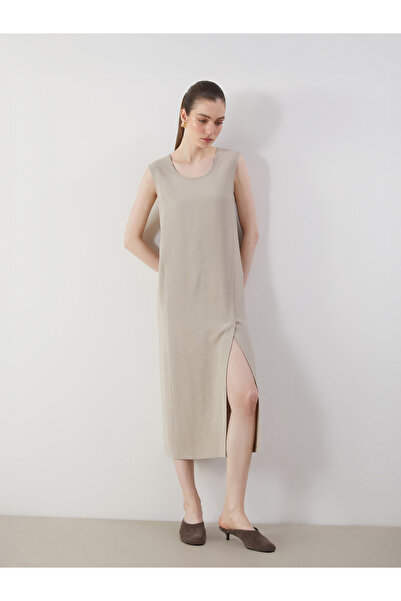 LC Waikiki Damenkleid mit Rundhalsausschnitt