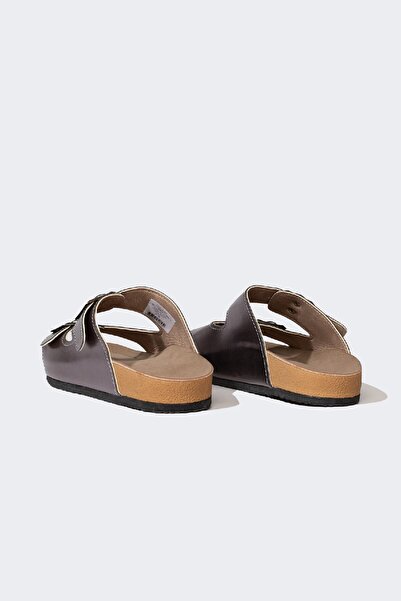 DeFacto Damen-Hausschuhe aus Kunstleder mit flacher Sohle X1363AZ24SM