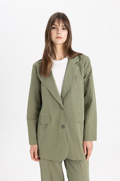 DeFacto Basic Plain-Fallschirmstoff-Blazerjacke mit Knopftaschen C2147ax24sp