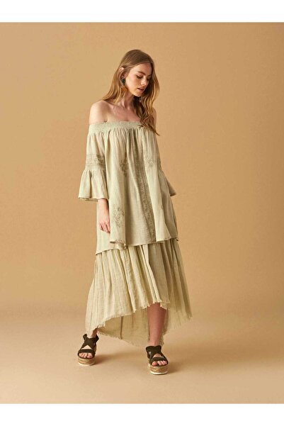 Roman Omuz Detaylı İşlemeli Bluz Haki Y1861118_023