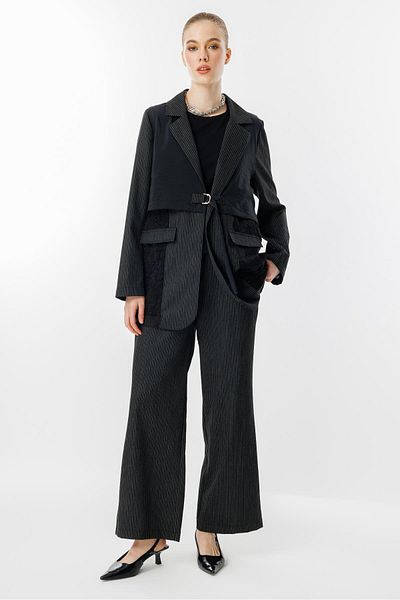 Ghisa Windbreaker Detailed Suit Black Striped