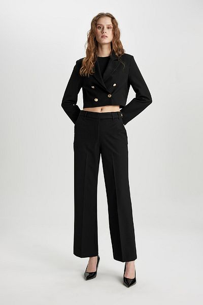 DeFacto Crop-Blazer-Jacke C3344ax24sp