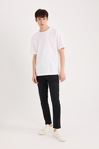 DeFacto Carlo Skinny Fit Ekstra Dar Kalıp Normal Bel Ekstra Dar Paça Siyah Jean Pantolon S2285az24au