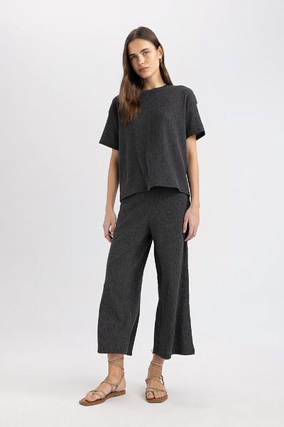 DeFacto Pohodlné krátké tričko Crew Neck Wrap C3843ax24sp