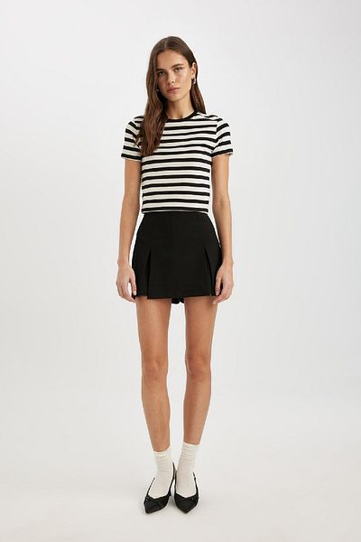 DeFacto Crew Neck Striped Slim Fit T-Shirt - Short Sleeve C4333ax24sp