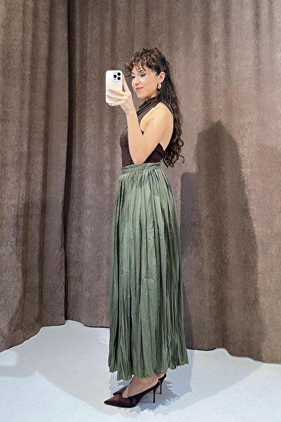 Damla Demli Buckle Back Low-Cut Brown Top Top