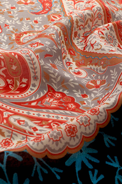 Bursa İpek Gray Paisley Pattern Soft Shawl