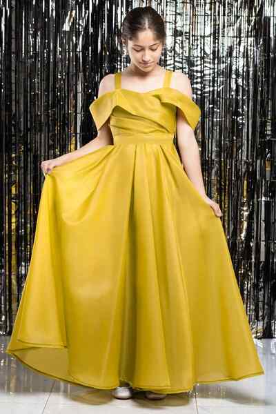 SUBU TASARIM Askılı Beli Lastikli Kız Çocuk Mezuniyet Abiye Elbisesi