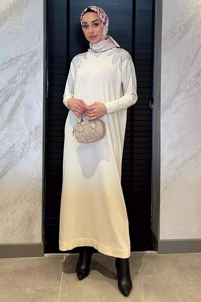 julude Κρεμ Πέτρα Κεντημένο Πλεκτό Φόρεμα Hijab