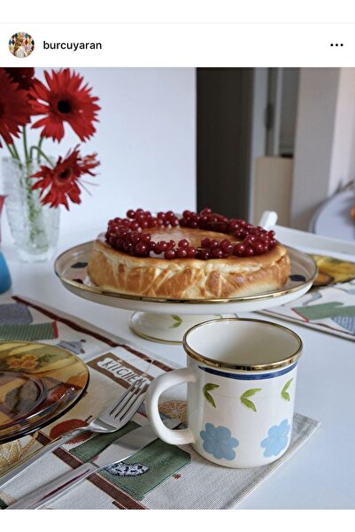 EMAYlab Bloom Cake Pastry Presentation Stand Width 29 cm / Height 8 cm