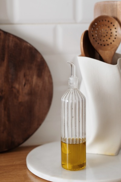 Dekorzdükkan وعاء زيت زجاجي مخطط صغير/وعاء صلصة (220 مل)